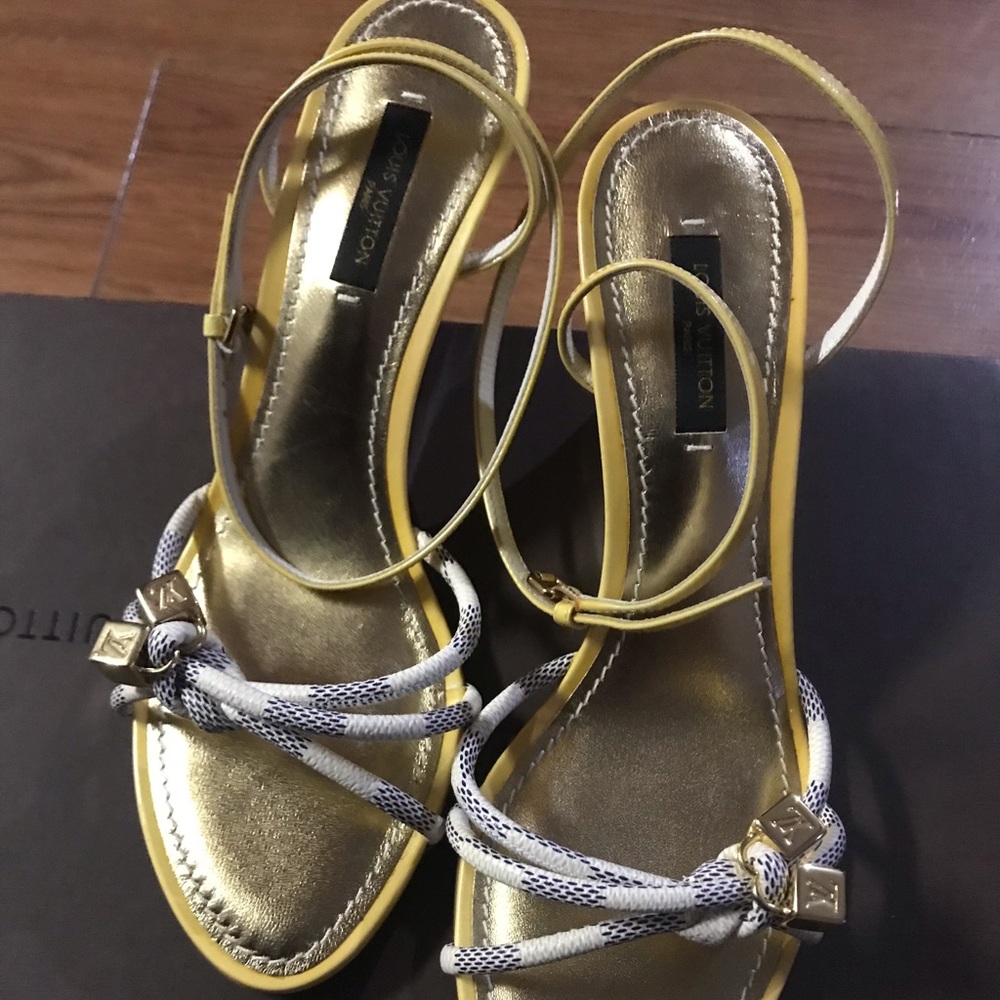 Auth Louis Vuitton sandal Damier azur 37